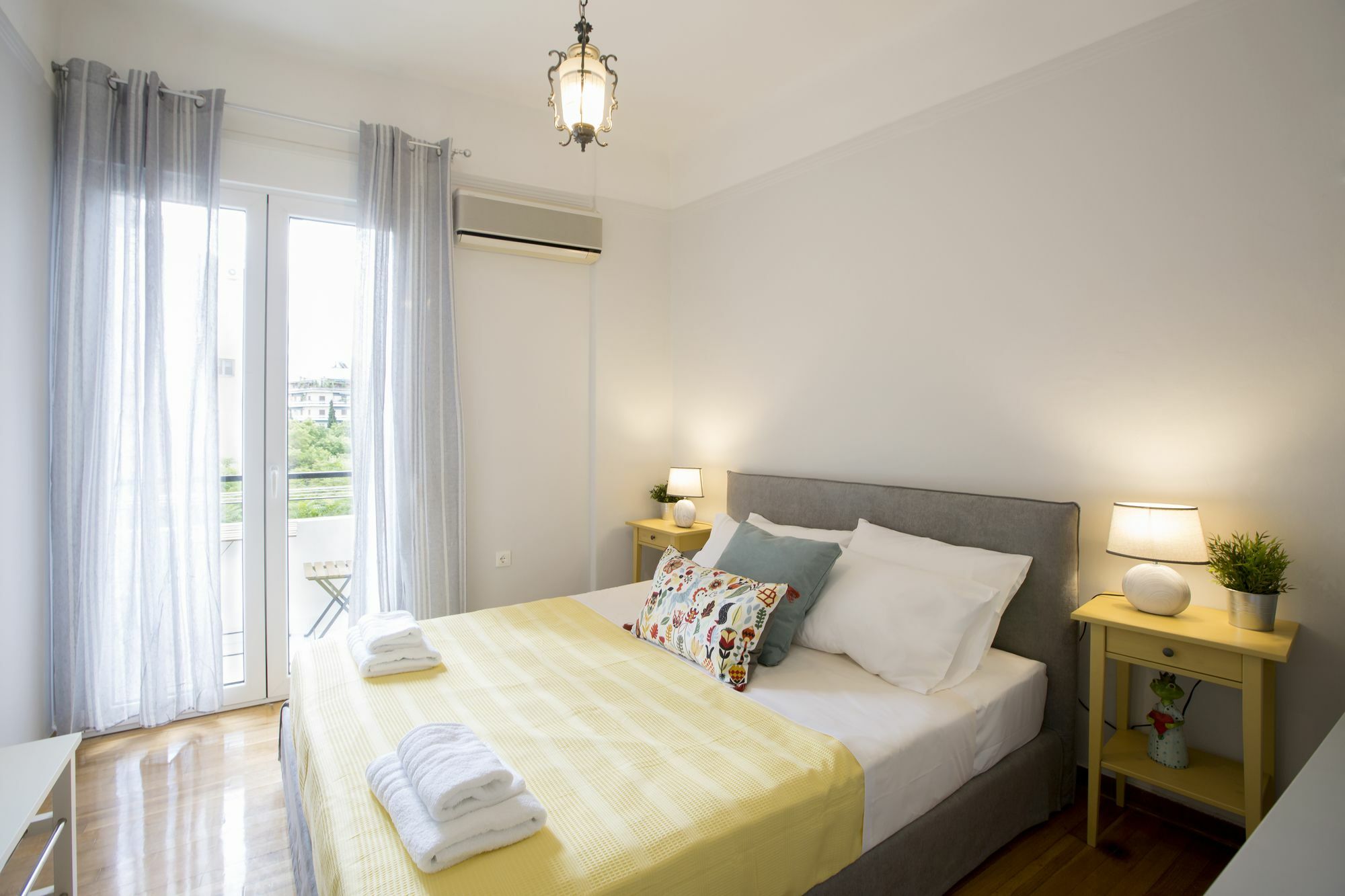 Attractive Flat Near The Acropolis Museum & Metro Station By Athenian Homes エクステリア 写真